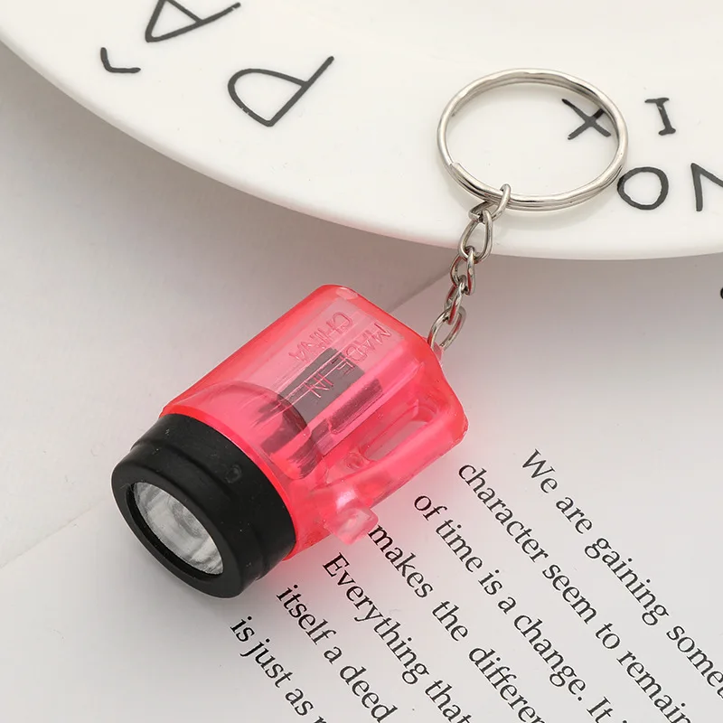 Portable LED Keychain Flashlight Mini Flashlights Pocket Torch Key Ring Pendant Small Emergency Flashlight Keychain Pendant