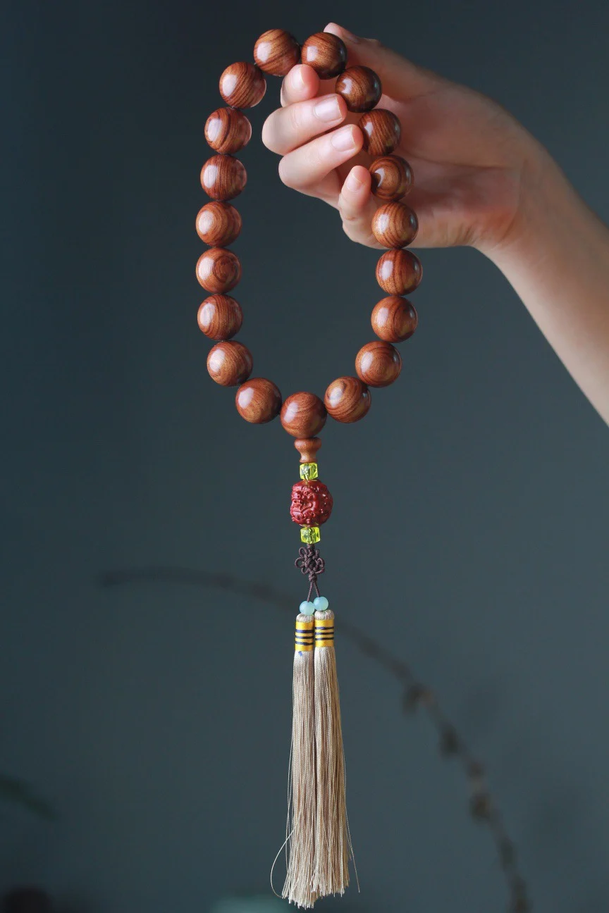 Rosewood with Red Sandalwood Hand-held Beads, Rosary and Tassel Bracelet for Men and Women Wooden Literary Play Hand Jewelry