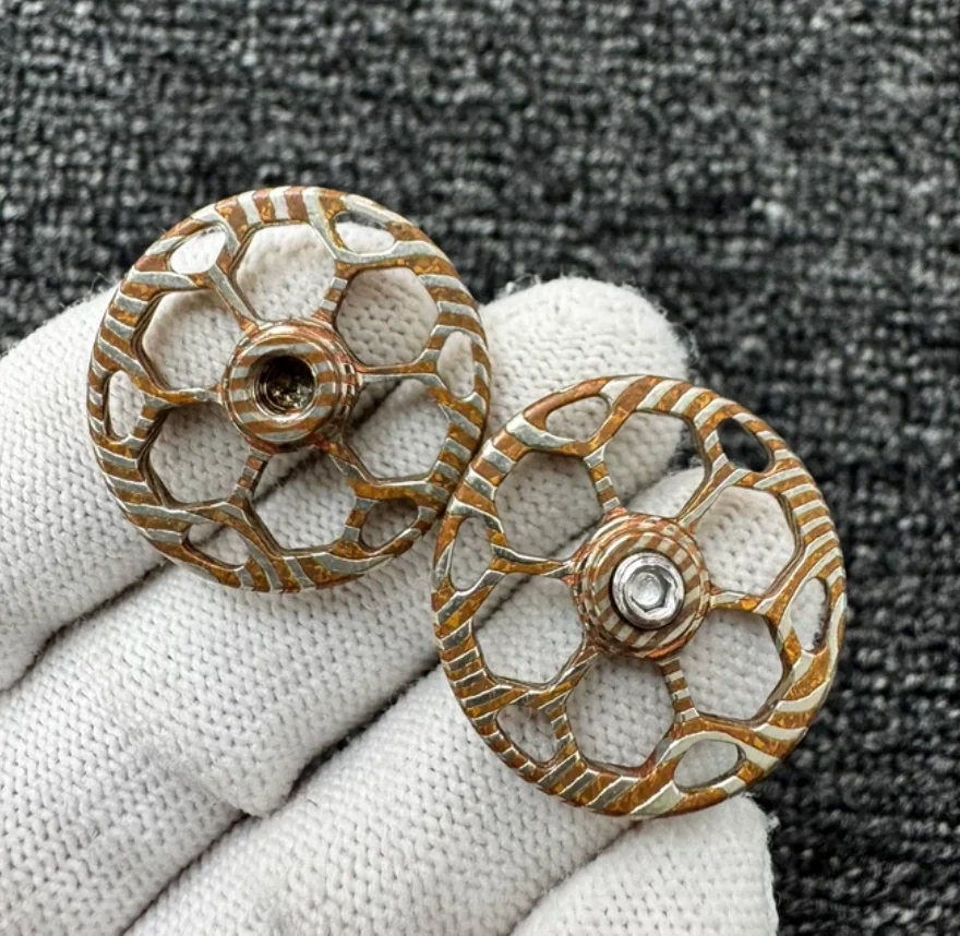 Used EDC KAP Mokume football button Size 24.5mm gyroscope fidget spinner metal decompression toy