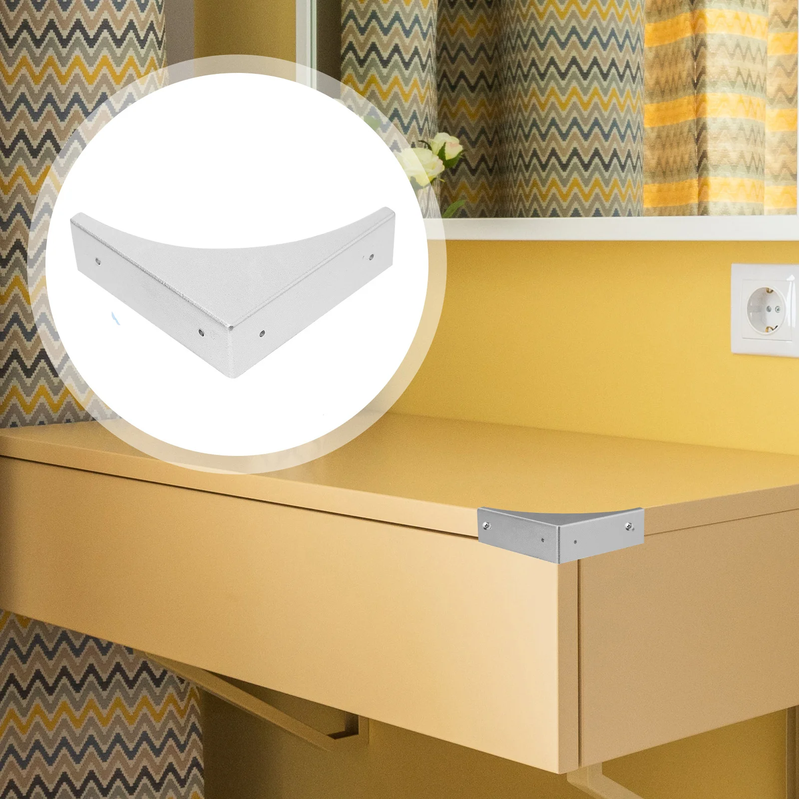 

4Pcs Decorative Corner Guards Metal Edge Protectors for Furniture Safety Vintage Design Desk Table Cabinet Corner Covers