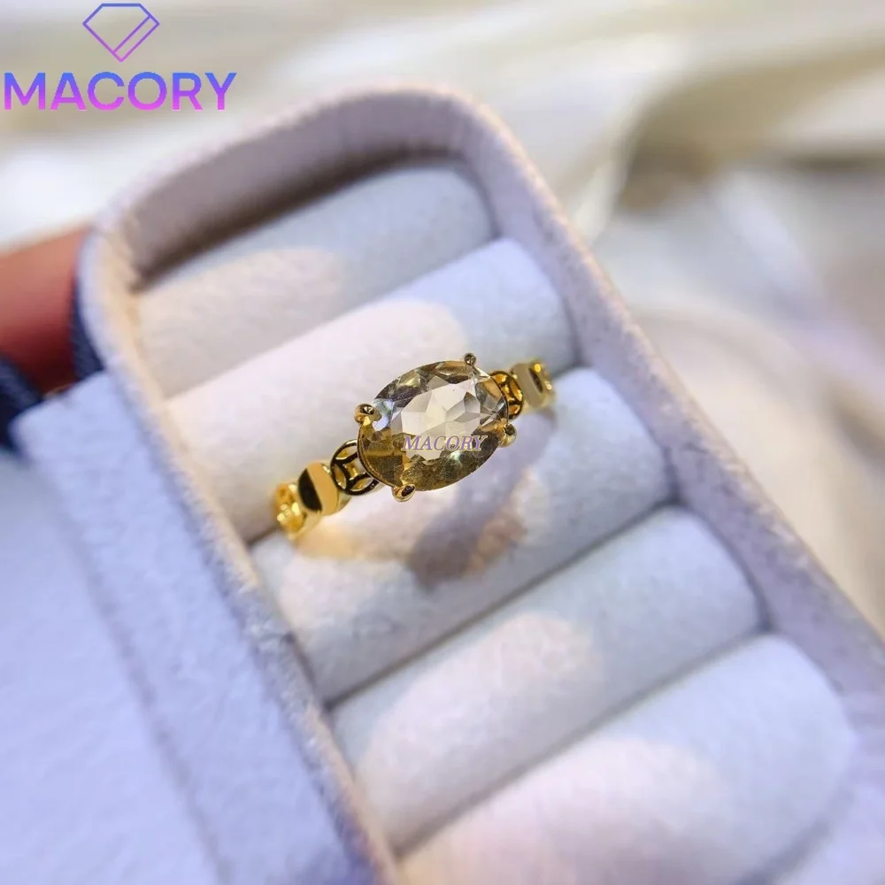 S925 sterling silver Citrine ring classic design bright color vibrant and lively style a dazzling highlight for everyday wear