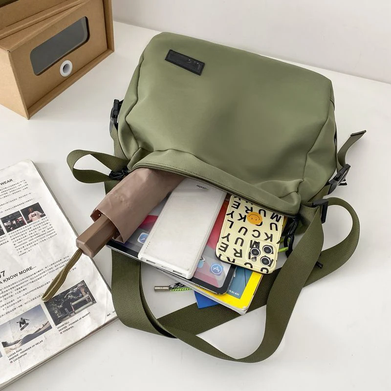 Green Messenger Bag for Men Canvas Bag Crossbody Bags Student Shoulder Bag