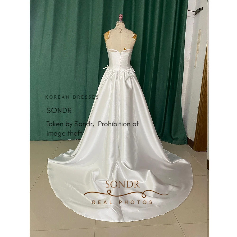 Eleganckie suknie ślubne koreańskie bez ramiączek Sondr, z kokardą, z jedwabnej satyny, gorsetowe, szyte na miarę suknie wieczorowe na przyjęcie.