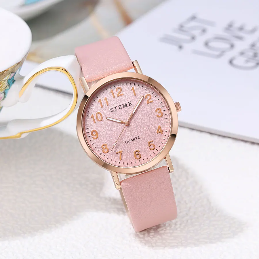 Classic Fashion Women's Belt Watch Fashion Digital Large Dial Simple Women's Quartz Watch Leather Luminous Watch