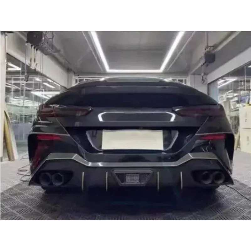 For BMW G14 G15 G16 840i 850i M-Sport 2019 -2023 2/4 Door Real Carbon Fiber Rear Bumper Lip Diffuser Spoiler With Exhaust Tips