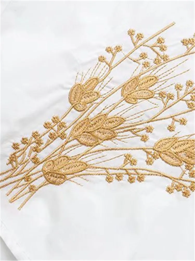 Plus Size Clothing For Spring And Autumn Lapel Long Sleeves And Chest Gold Embroidery Solid Color Shirt Large Size Shirt XL-4XL