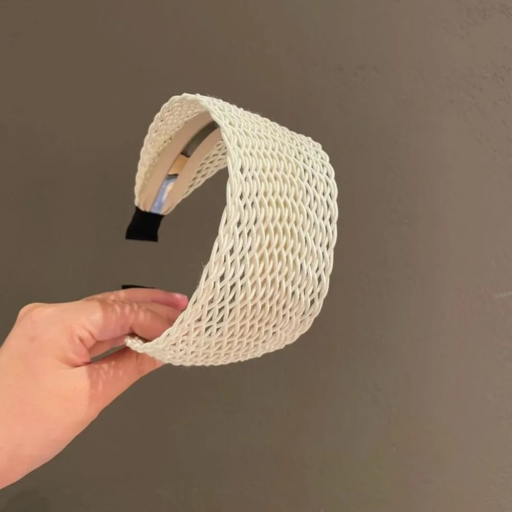 

Hair Accessories Relaxed Hollow Woven Women Headband Wide Edge High Skull Top Hairpin Hair Ornament Women Girls