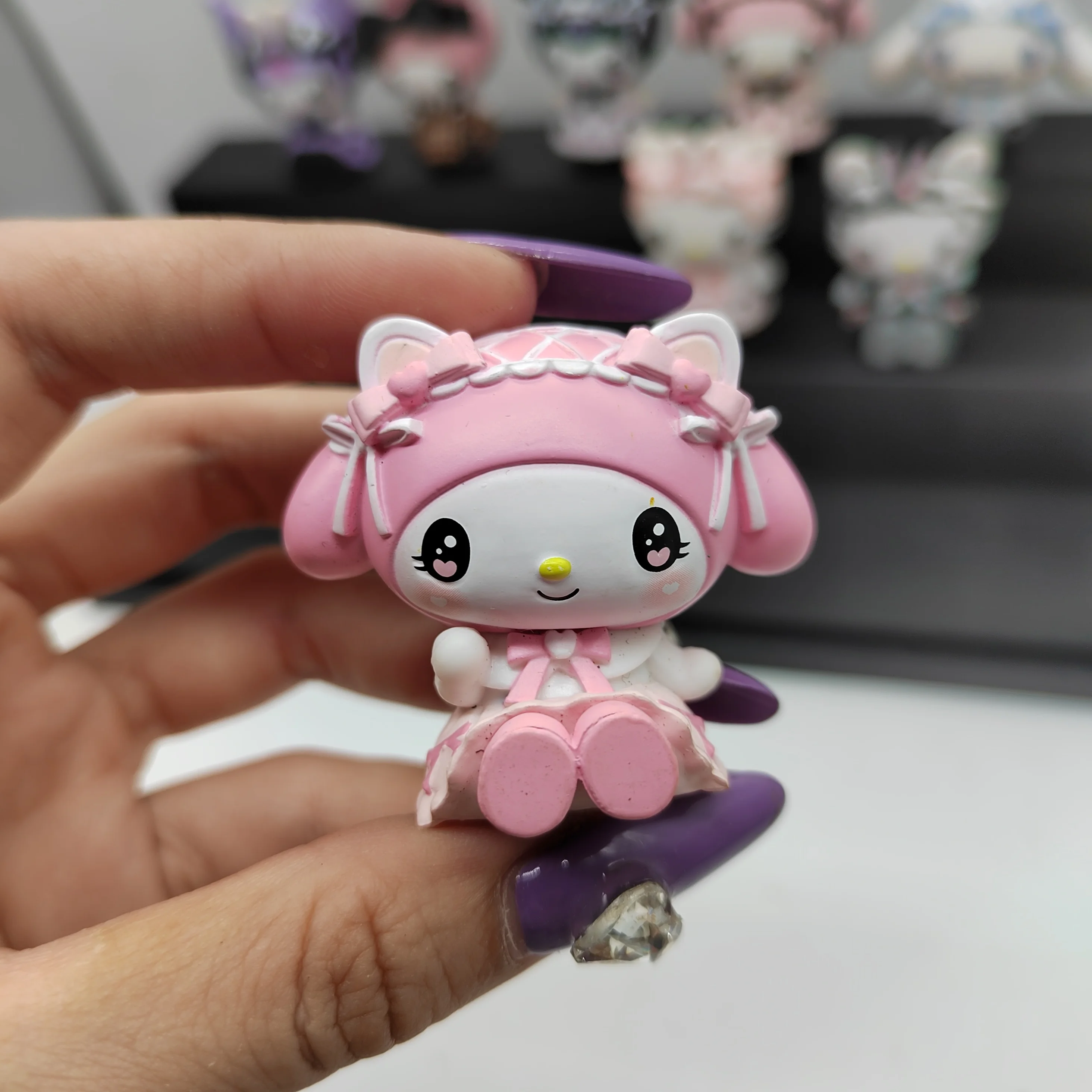 متوفر في المخزون بيبي سانريو الياباني الأصلي للبيع، حلي كيتي كورومي بدون صندوق شحن بالجملة