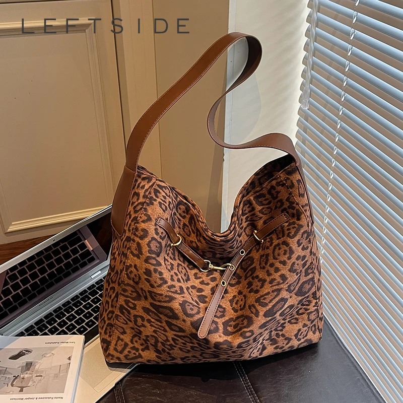 

LEFTSIDE Women Faux Suede Large Capacity Shoulder Bag 2025 Winter Crossbody Bag Luxury Designer Trend Female Brand Handbags