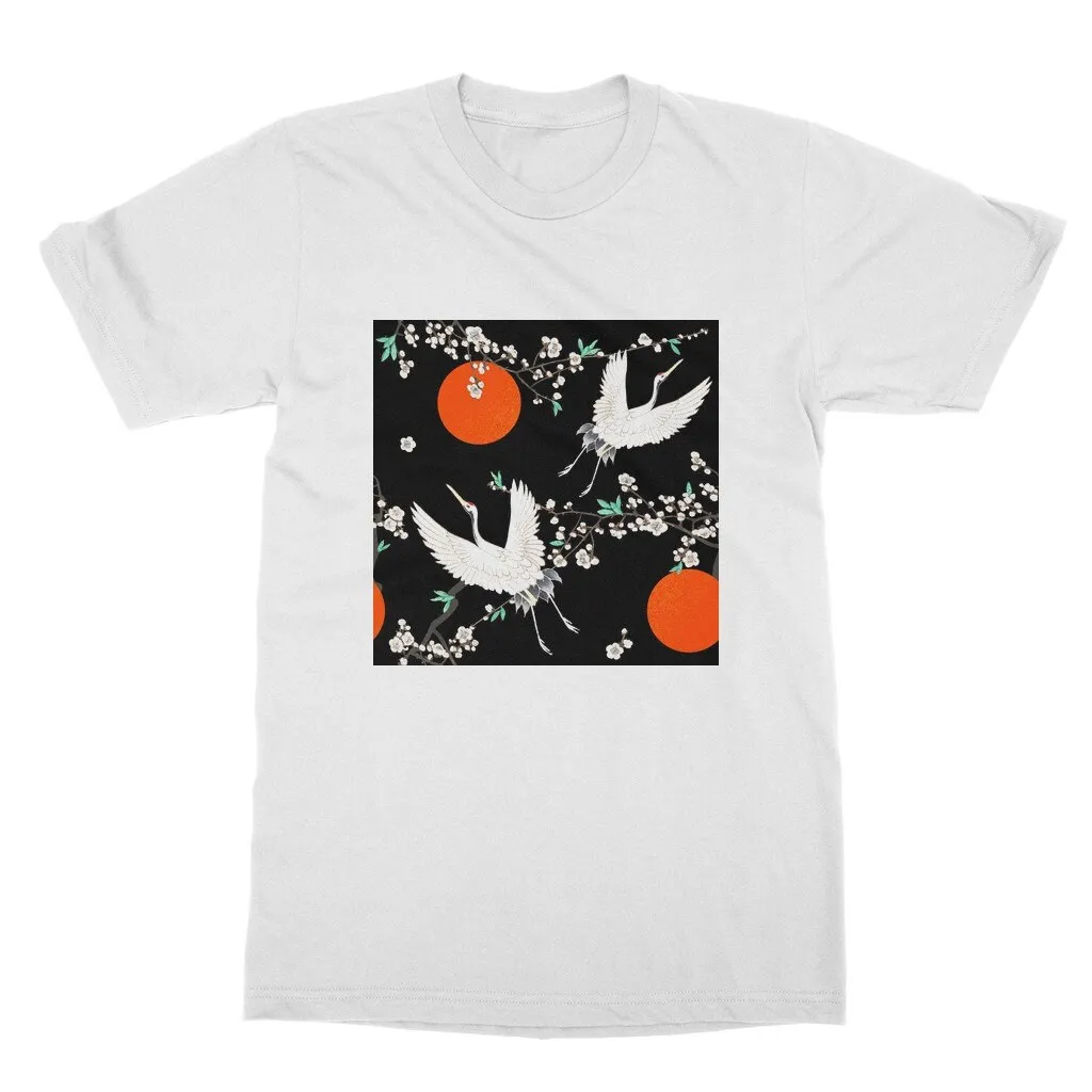 

Japanese Crane Red Moon Classic T Shirt