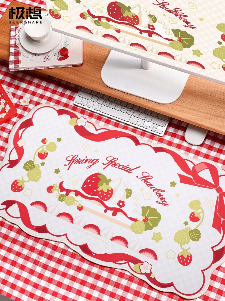 GeekShare Kawaii Mouse Pad, Non-Slip Rubber Base Gaming Mouse Pad, Big Waterproof Desk Mat,Strawberries with Cream