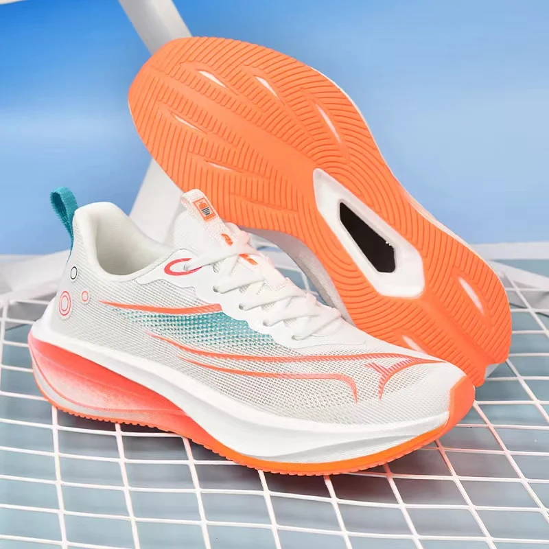 

2025 Men's New Running Shoes Fashionable and Comfortable Marathon Shoes Racing Shock-absorbing Athletics Training Shoes Sneakers