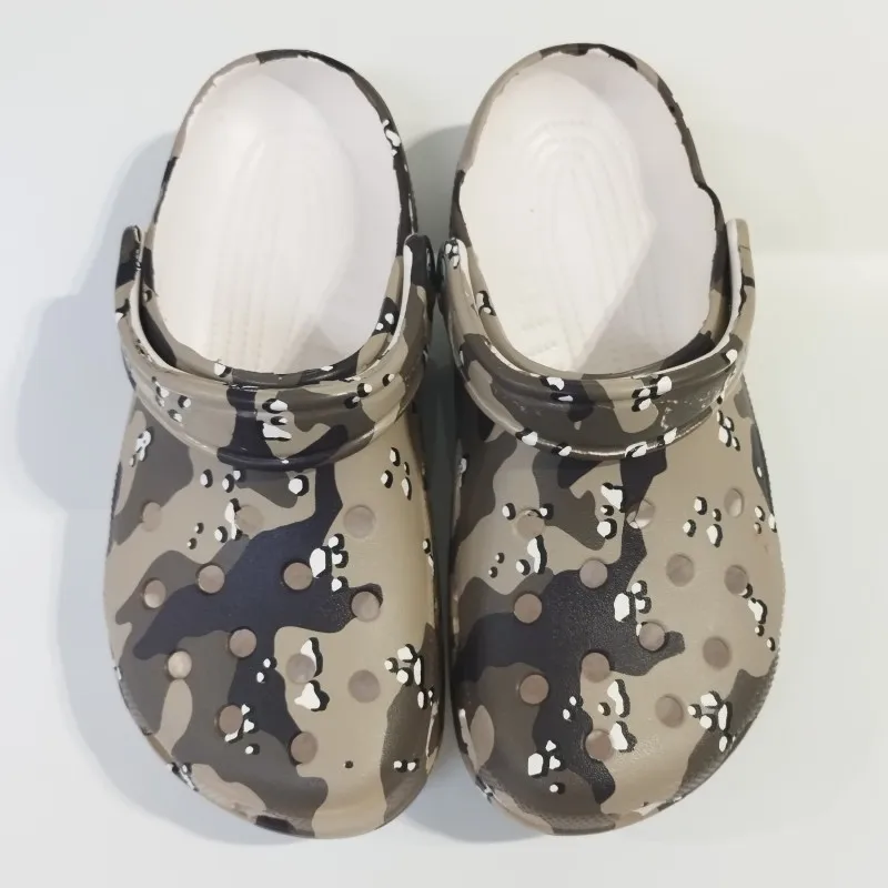 

Hole Sandals Fashion Casual Sandals Camouflage Outdoor Beach Breathable Shoes Home Slippers Comfortable Sandals Adult Kids Gifts