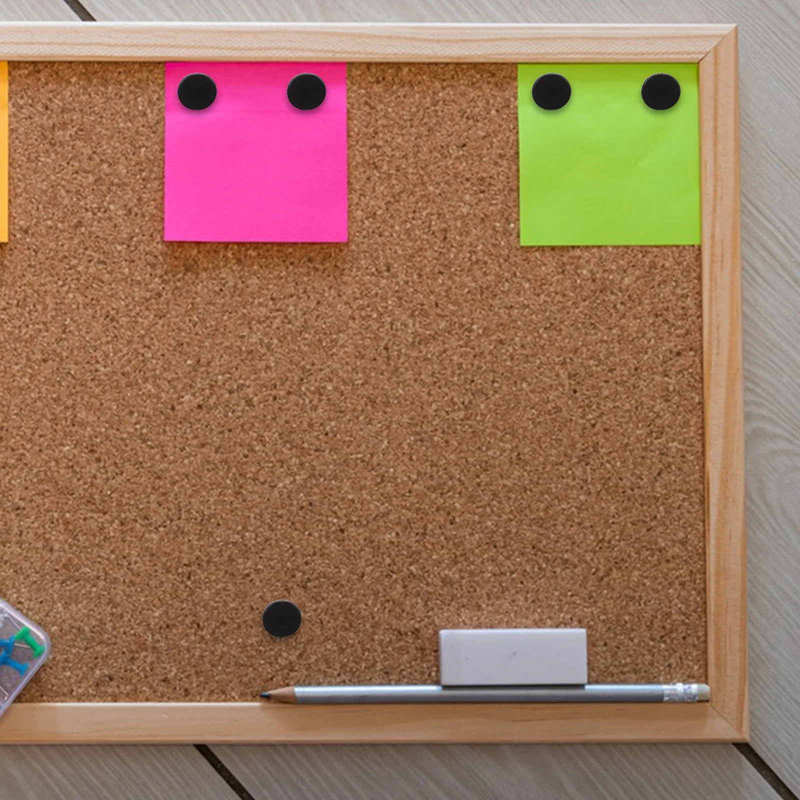 100 قطعة من دبابيس الإبهام الخشبية برؤوس مسطحة دبابيس ضغط مزخرفة للوحات الإعلانات لوحات الإعلانات مشاريع ذاتية الصنع تقويم فني جداري