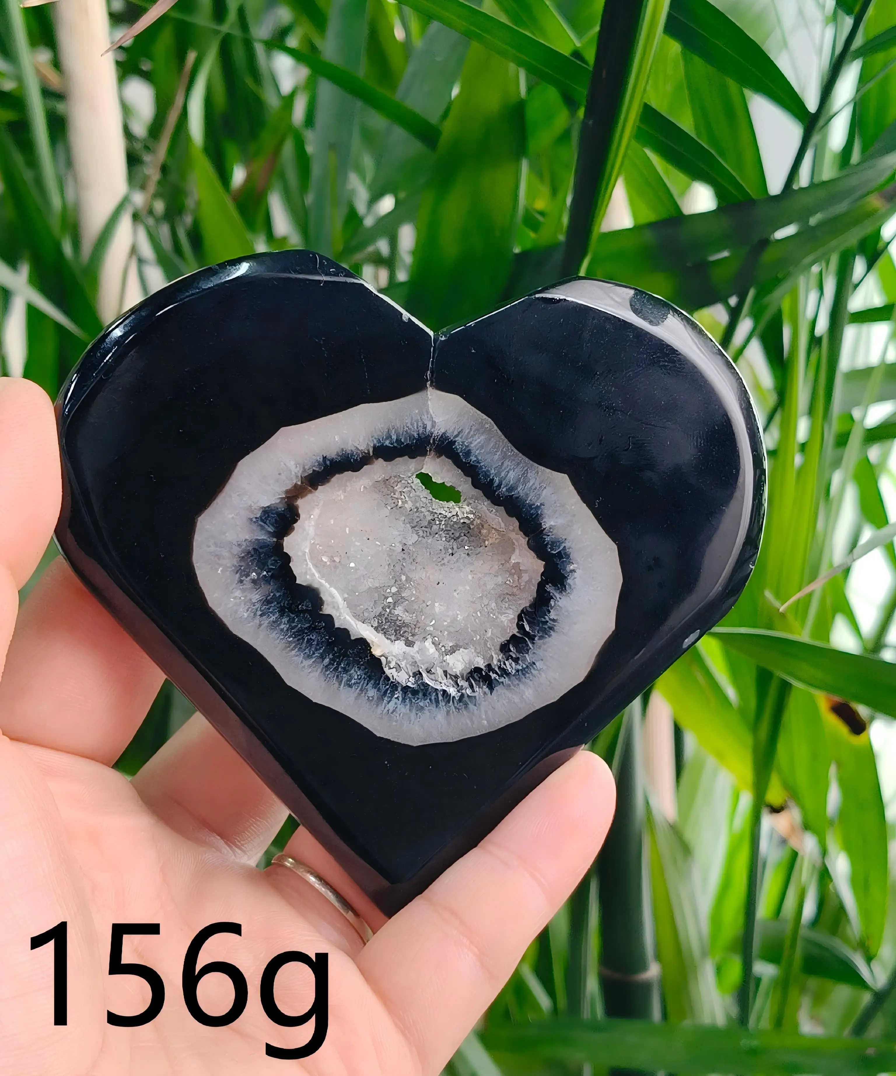 One Thing One Picture Black Sardonyx Geode Agate Heart 100-200g Unique Home Decor Gift for Valentine's Day Mother's Day Ideal