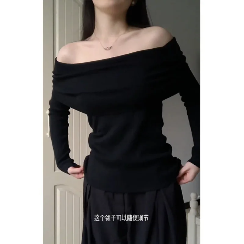 

Women's Base Layer 2026 Spring Autumn French Black Knit Top Off Shoulder Niche Design Slim Fit Elegant Long Sleeve Inner Wear