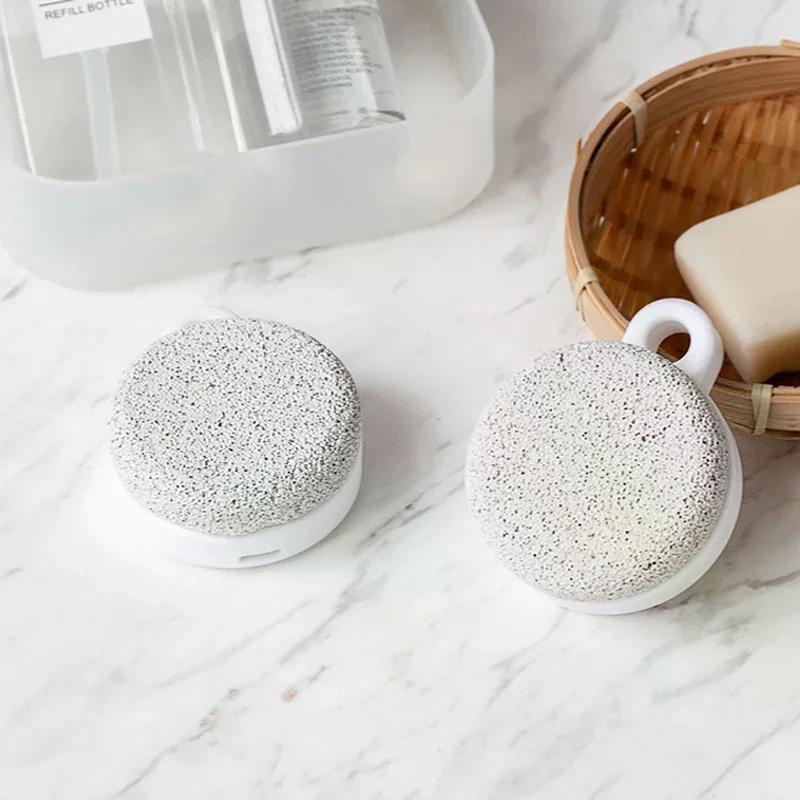 1 قطعة فرشاة الخفاف التقشير ملف القدم مزدوجة الوجهين مقبض طويل العناية بالحجر الغسيل مقشر فرشاة الجسم