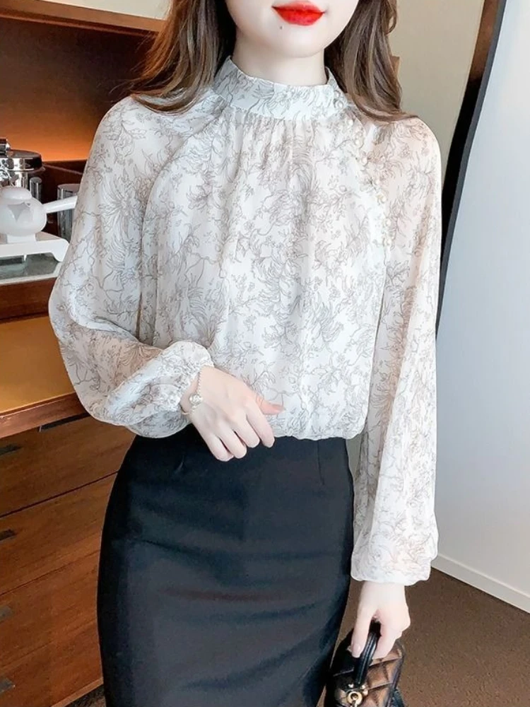 

Свободная женская блузка из шифона с длинным рукавом, новинка 2026 года, с цветочным принтом, весна-осень, воротник-стойка, с бисерной отделкой, элегантный топ ​