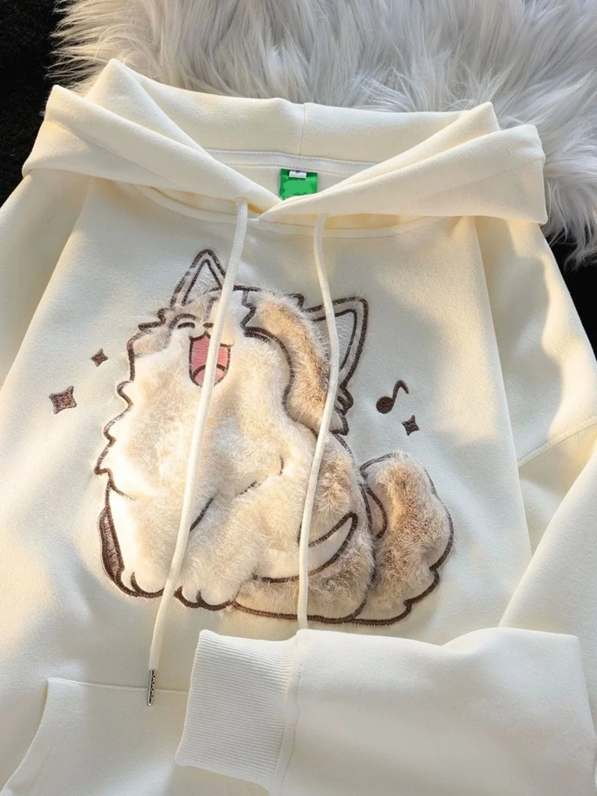 

Cartoon Embroidered Hooded Sweatirt Versatile Long Sve Crew Ne Pullover Spring Summer Autumn Faionable Streetwear