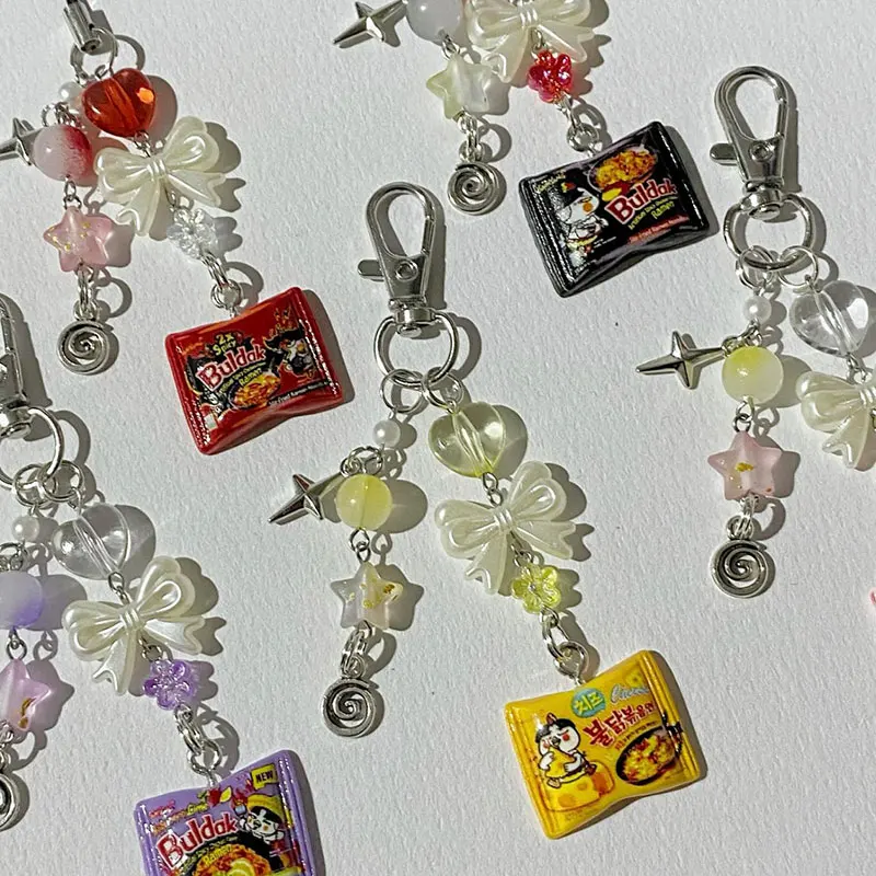 Llavero hecho a mano Buldak Ramen Snack Phone Charm