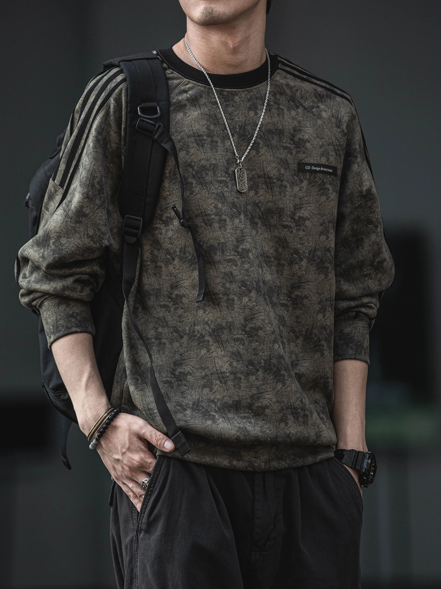 Mens American Suede Striped Sweatshirt Autumn Round Neck Pullover Plus Size Casual Sport Korean Streetwear Trendy Tops Male