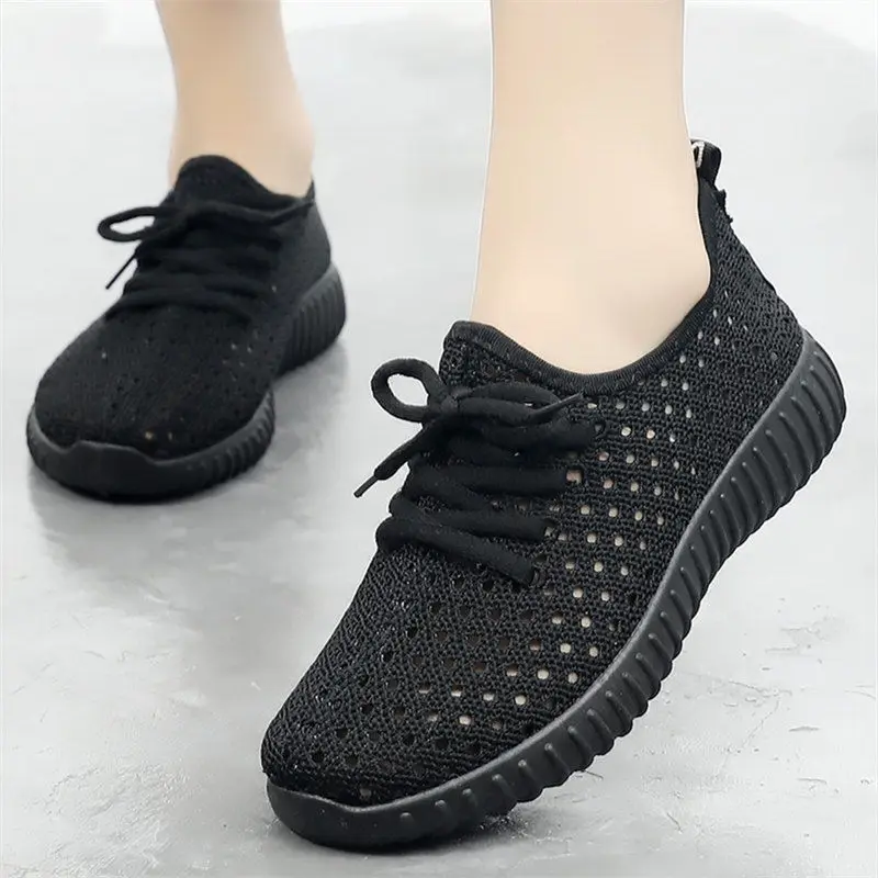 Tenis Feminino Tennis Shoes for Women Ultra Light Outdoor Fitness Training Sports Comfort Gym Black White Girls Basket Sneakers