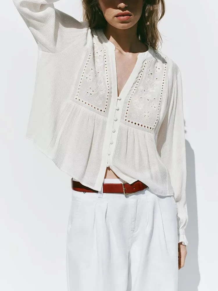 

Casual Versatile Long Sve Single Button Hollow Embroidery ort irt Breathable Comfortable Spring Autumn Women's Blouse