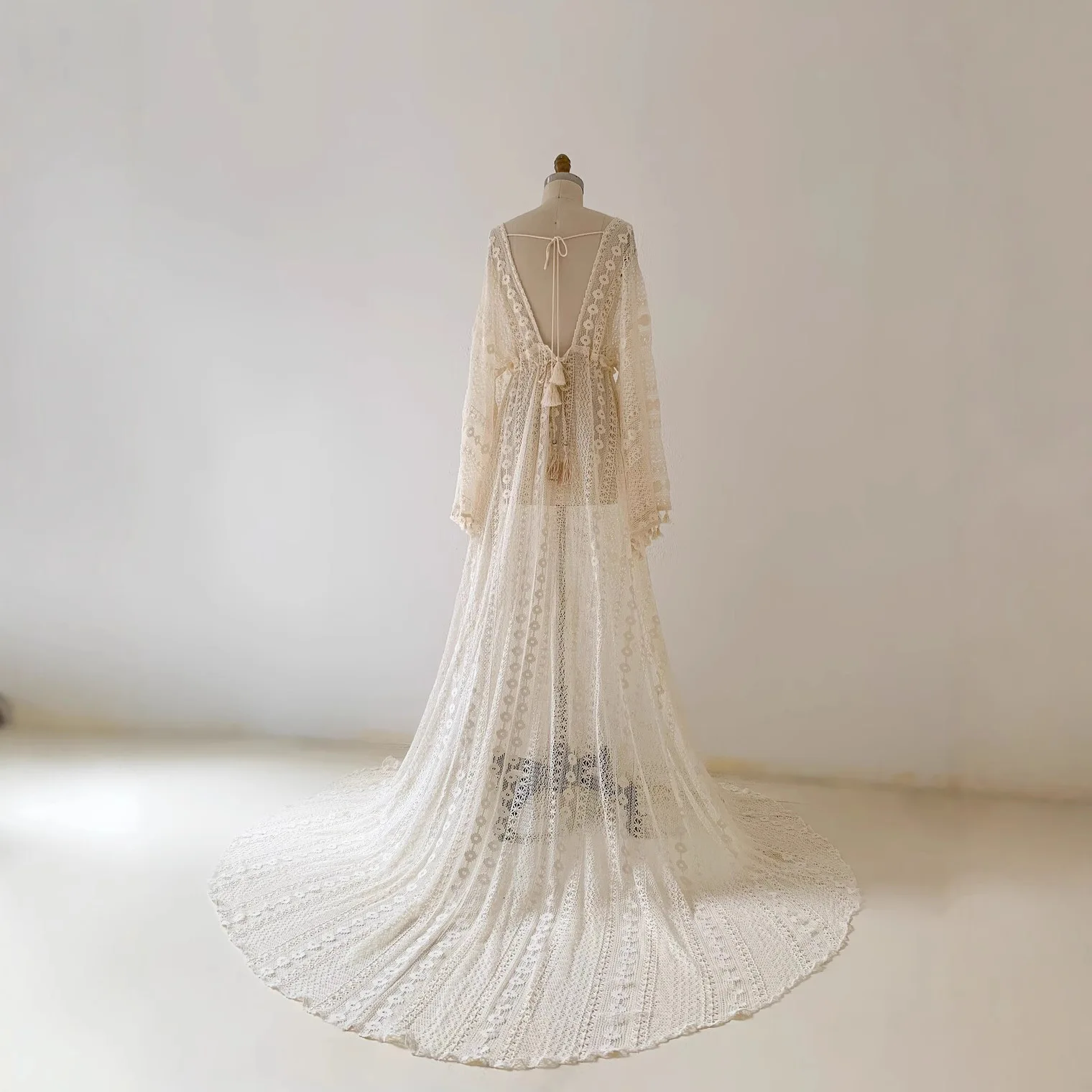 2026 Bohemian Style Spring Fashion Hit Crochet Lace Maxi Dress / Floor-Length Maternity Photography Dress Flared Sleeves V-Neck