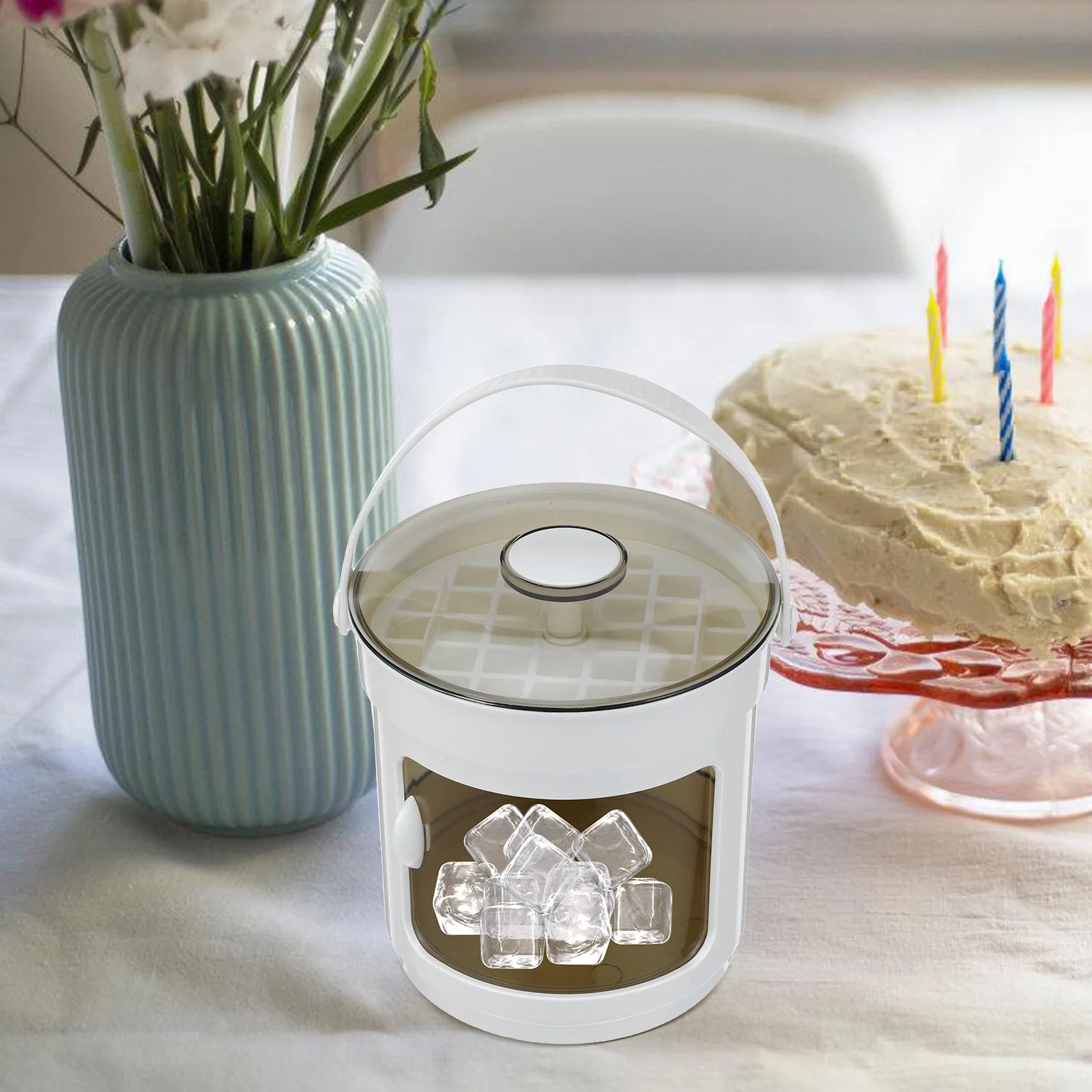 

Cube Tray With Storage Bin Sealed Lid Stackable Mold For Freezer, Ice Making Tray For Juice Coffee Cubes, Small Ice Trays