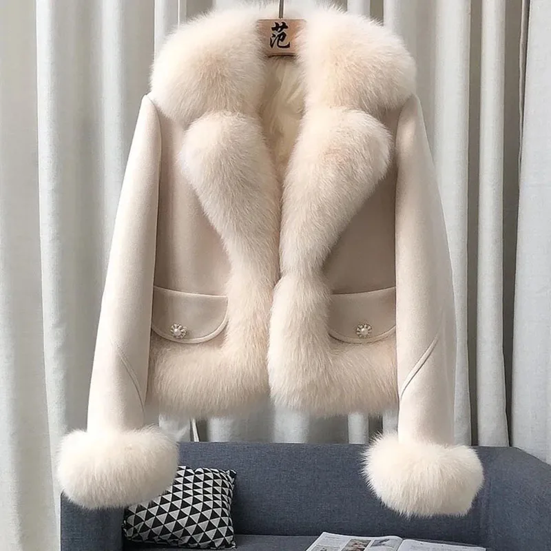 Imitation Fox Fur Coat Women's Short Winter Jacket Women Autumn And Winter New Warm Outside To Wear High-End Foreign Fur Collar