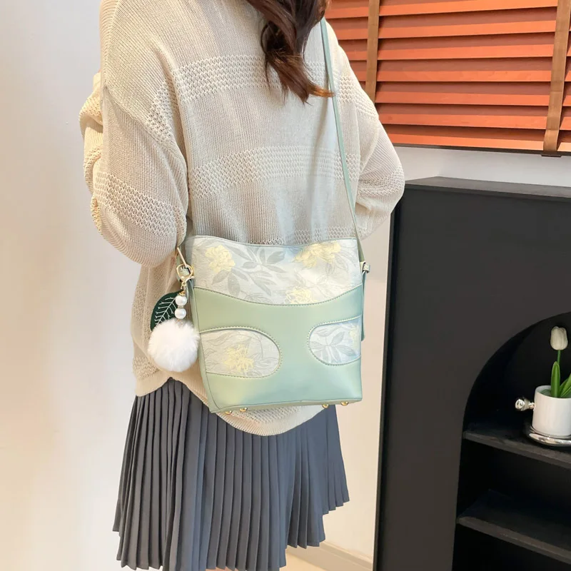 

Восточная сумка-ведро 2025 года, просторная сумка через плечо для женщин, сумка-тоут с азиатским принтом, универсальная сумка «день-ночь», сумка на ремне в китайском стиле ​