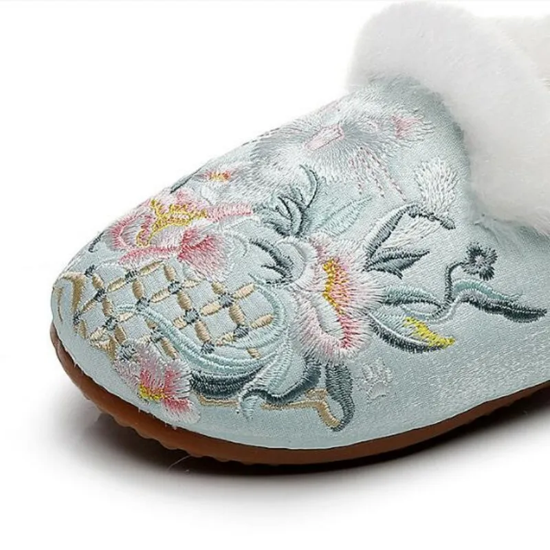 Ethnic Style Embroidered Short Plush Winter Slippers Ladies Fur Edged Round Toe Casual Mules Women Vintage Slides