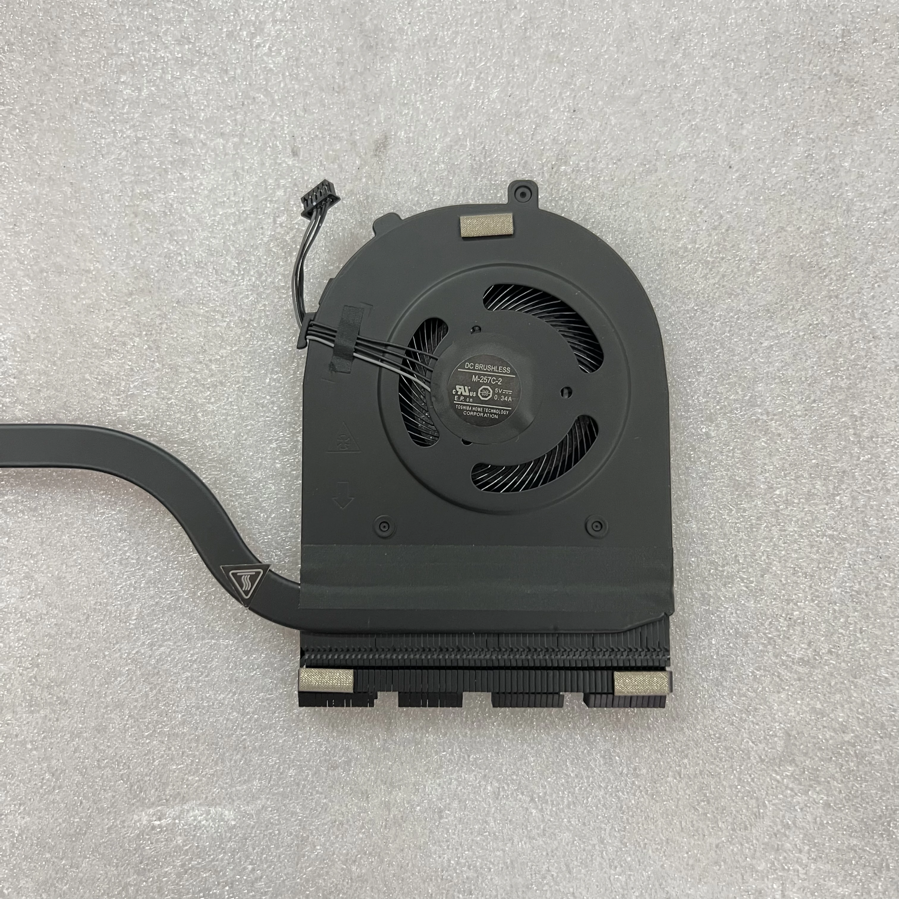 Imagem -04 - Original Uma Cpu Cooler Ventilador de Refrigeração do Dissipador Calor para Lenovo Thinkpad E480 E580 R480 Portátil 01lw125 01lw126 01lw127 02hm043 Novo