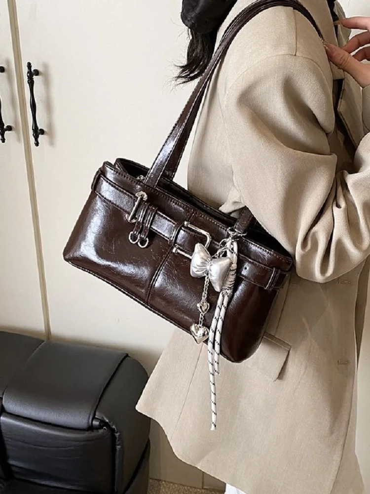 

popular Belt Buckle Design Women's Shoulder Bag Luxury Designer PU Handbag Brand Fashion girl casual cute bag With Pendant