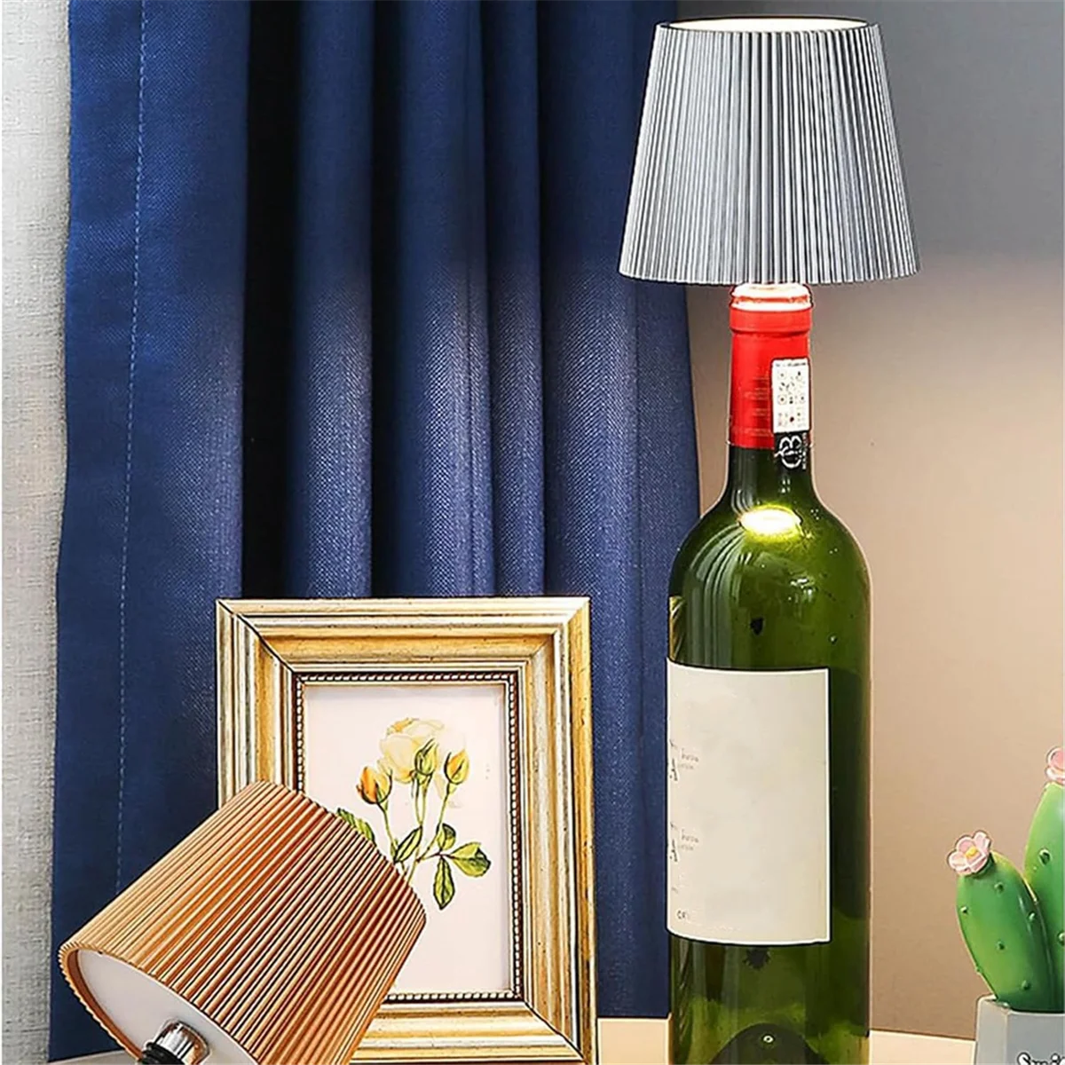 

LED Wine Bottle Wireless Bottle Lamp Shade for Liquor Bottles 3 Color Stepless Dimming Wine Bottle Lights for Bars AJKL