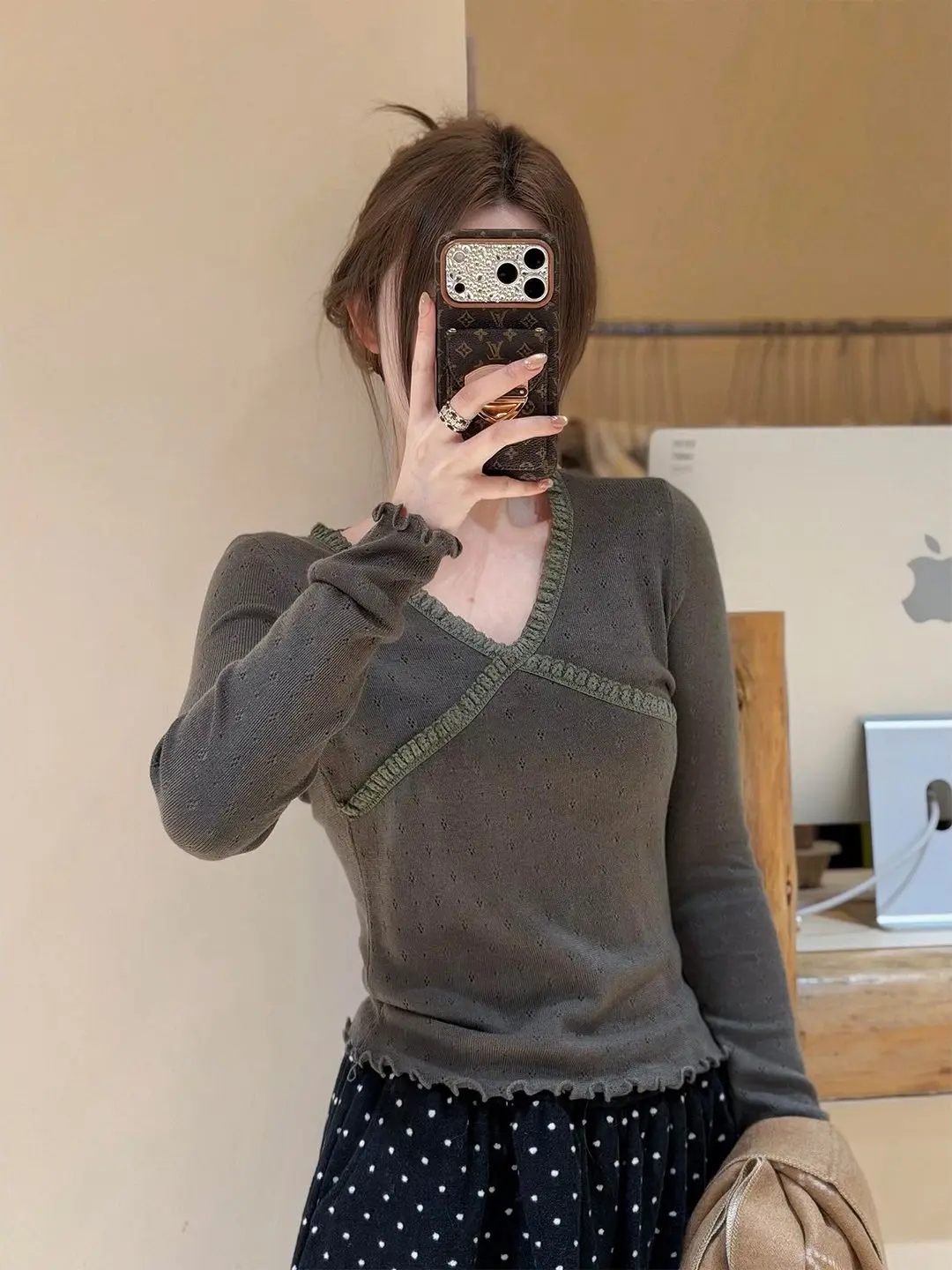 

Утепленная вязаная базовая кофта для женщин: осенне-зимняя коллекция, премиум-класс, уникальный красивый топ с деревянным узором