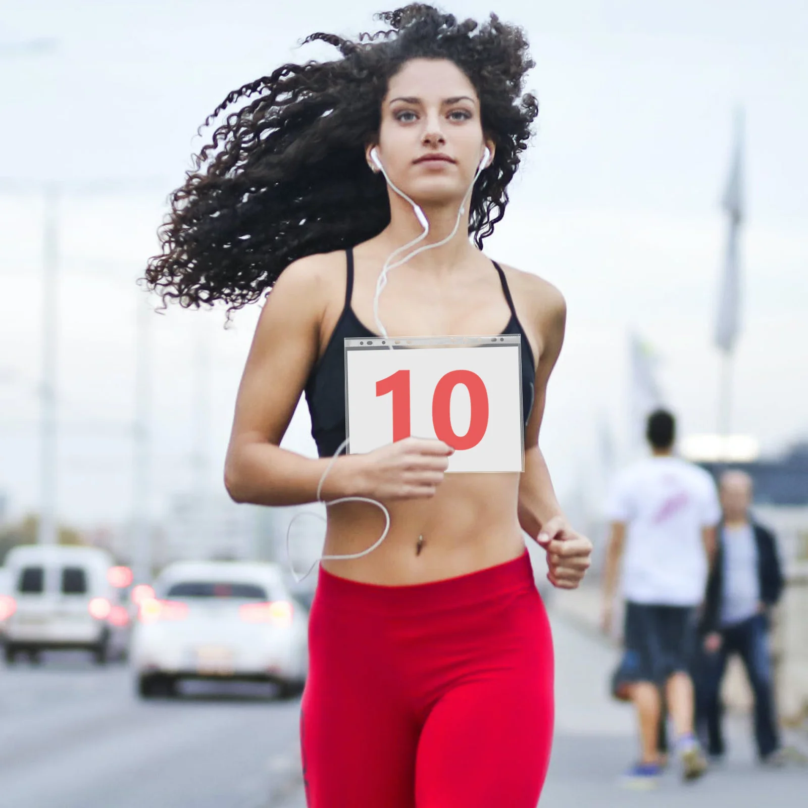 100 個の透明なランニングビブホルダー防水耐引裂性ナンバービブディスプレイバッグ耐久性のある収納容器レース用