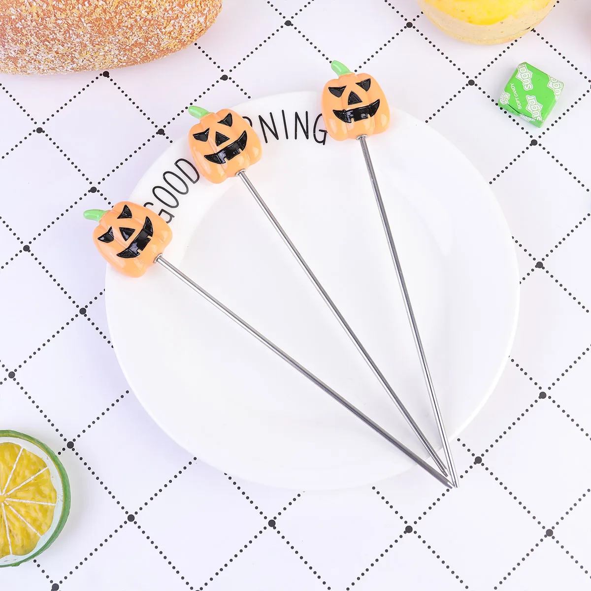 

4Pcs Stainless Steel Cake Tester Probe Baking Tool for Cakes Cupcakes Muffins Bread Non-Slip Grip Cake Test Pin Baking