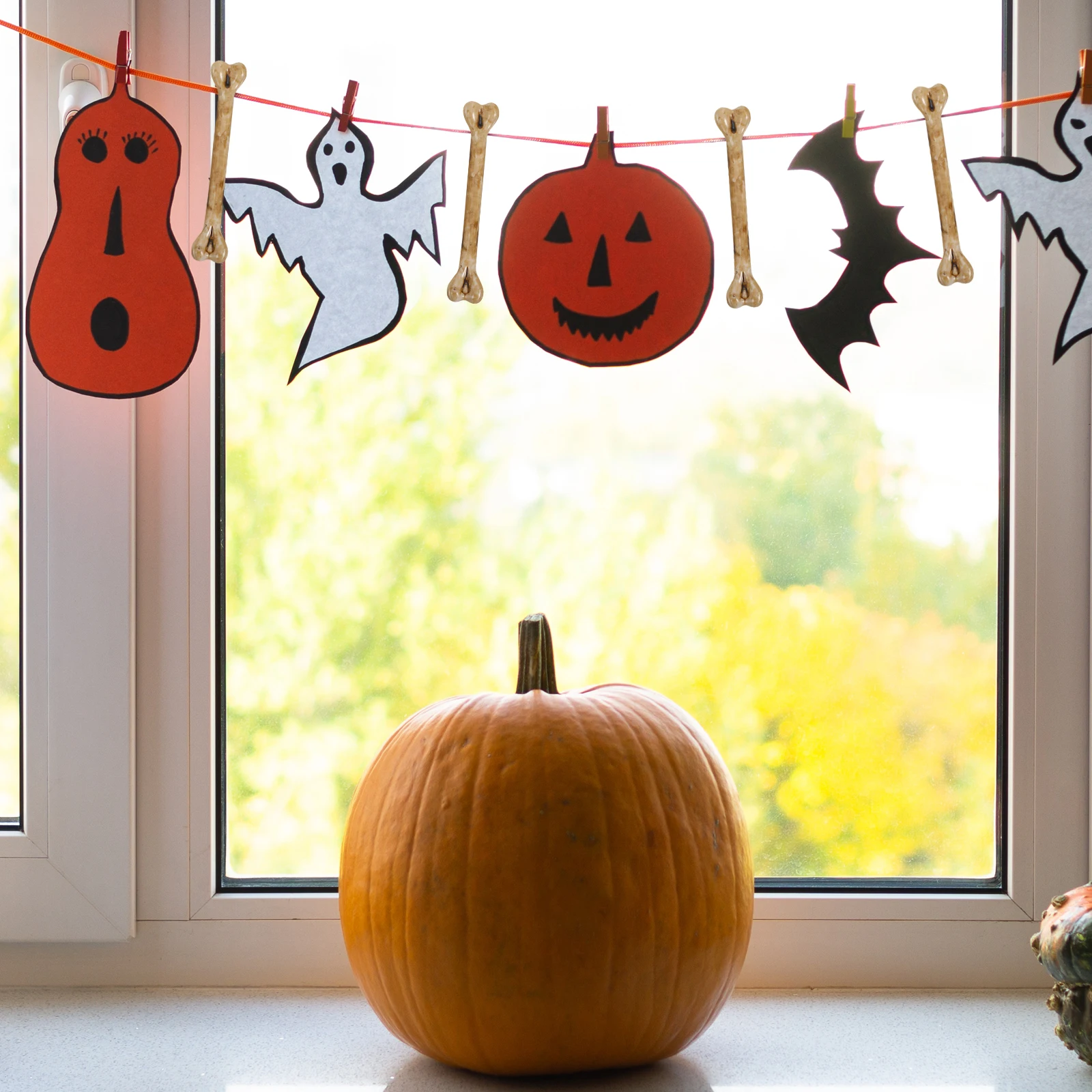 

20Pcs Artificial Bone Decor Highly Simulation Fake Bones Multi-Functional Halloween Bone Props Prank Decoration DIY Hanging