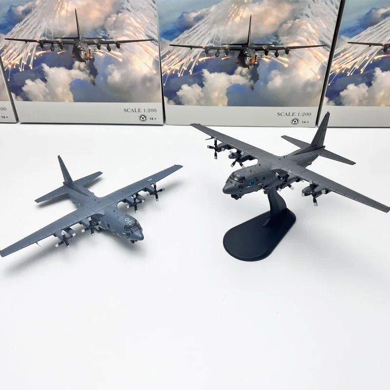 1/200 مقياس AC-130 الجوي قارب البندقية هجوم الطائرات AC130 لعبة مجسمة المشجعين الكبار تحصيل الهدايا تذكارية العرض