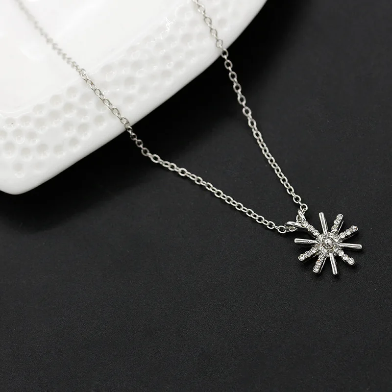 Gold Plated Sunflower Necklace Titanium Steel Zircon Big Pendant Necklace Luxury Choker Korea Style Jewelry for Women