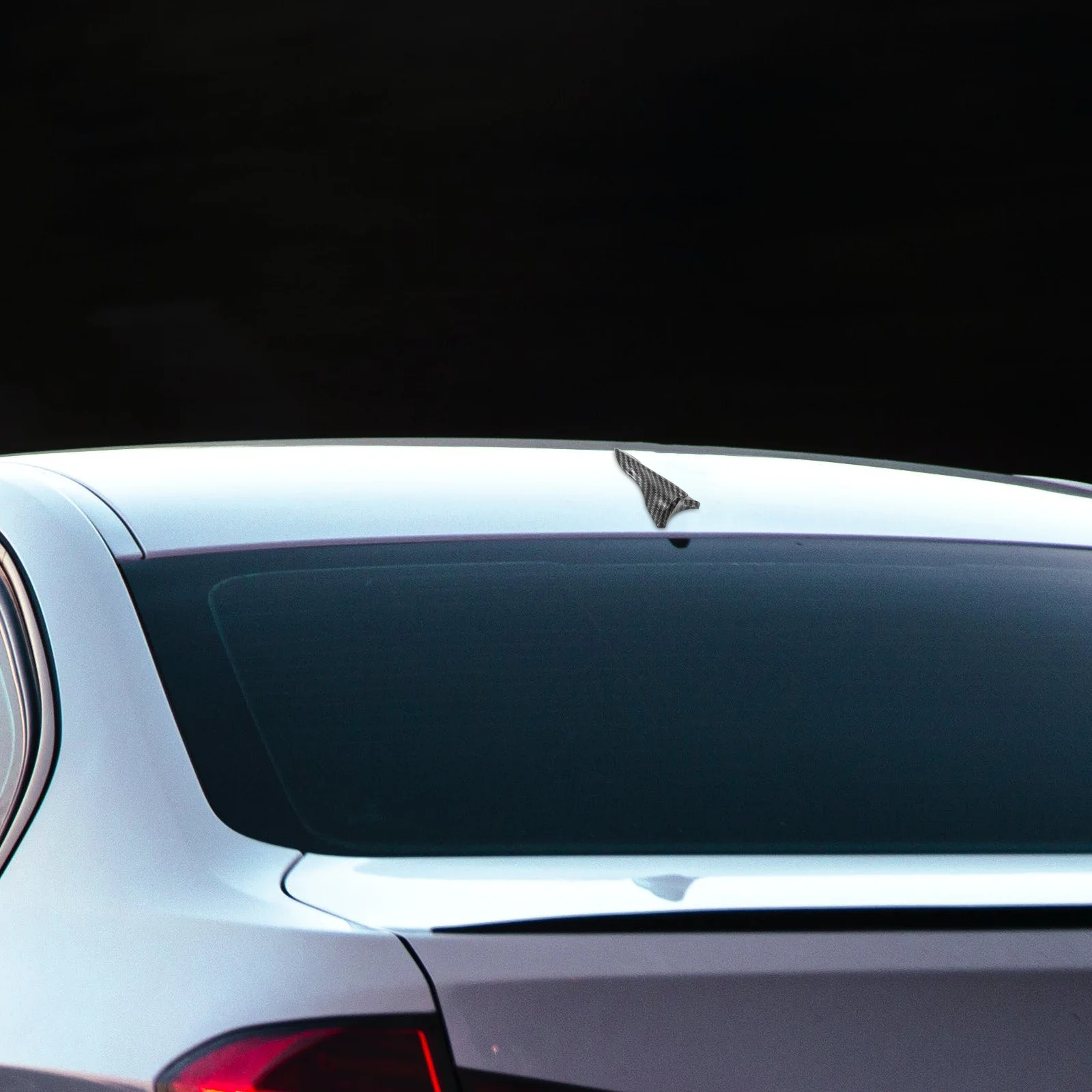 

5Pcs Carbon Fiber Car Tail Wing Decorative Rear Spoiler Auto Tail Wing Exterior Strip Spoilers for Car Rear Spoiler for