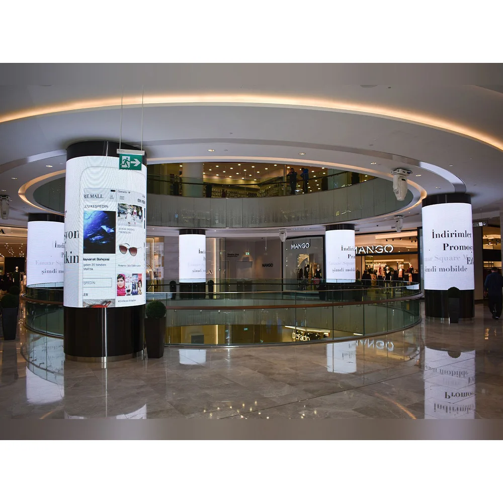 أربعة جوانب حافة سلسة جدار الفيديو 90 درجة عمود الزاوية شاشة عرض LED داخلية لمعرض المعرض التجاري المعرض