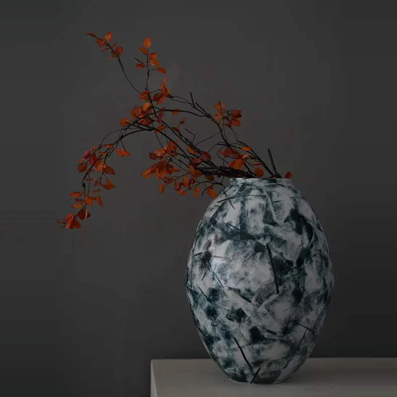 Chinese Zen ink ceramic vase study desk with dried flowers ornament hotel clubhouse villa dining table decoration