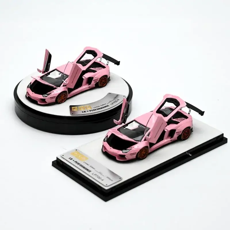 1:64 Lamborghini LP700-4 Bull Pink wide-body,alloy static miniaturized car tide play model, boys' toy,adult collection souvenir.