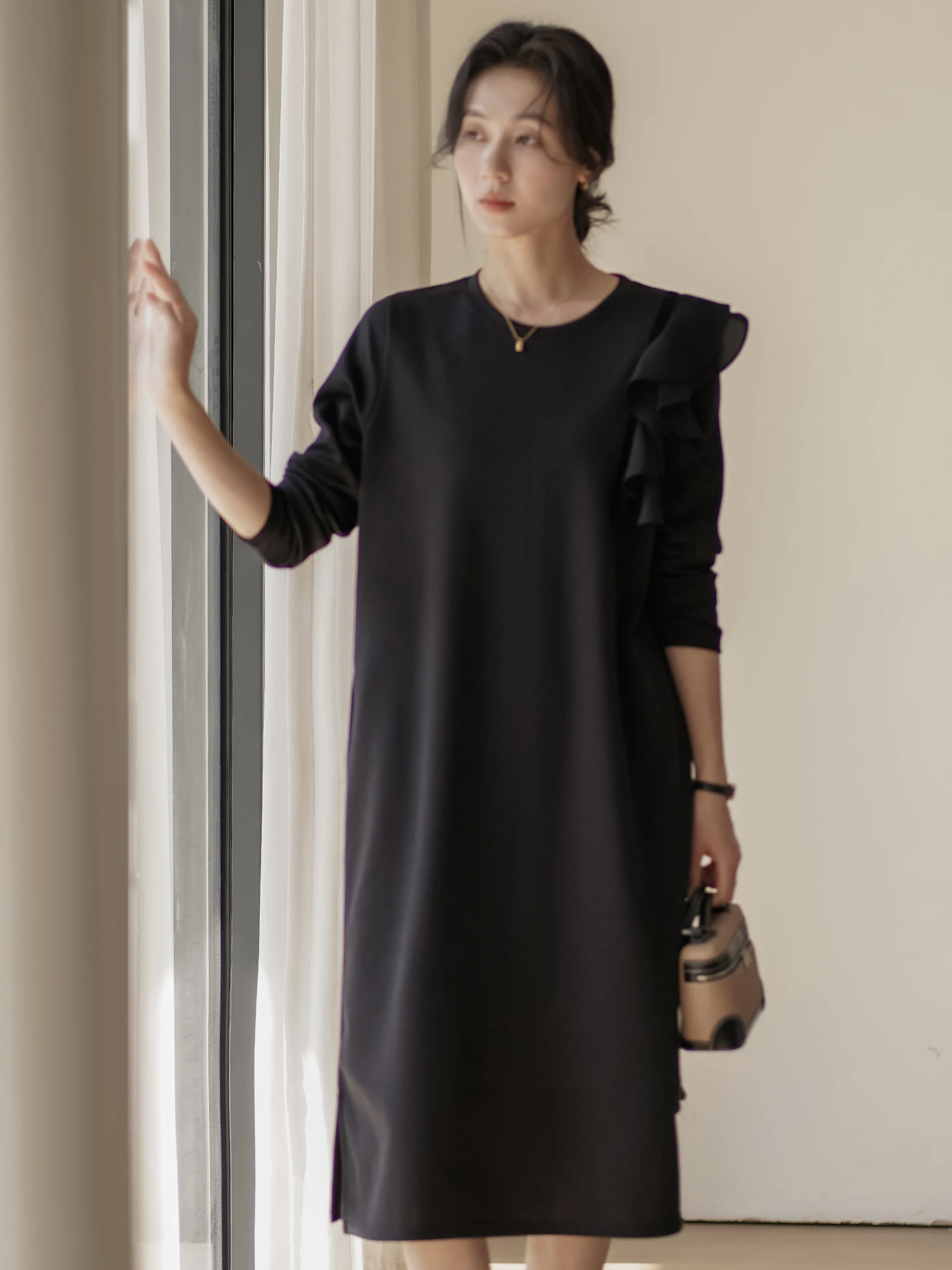 

Новое женское платье в корейском стиле с кружевным дизайном, асимметричным кроем, элегантное, с длинными рукавами и круглым вырезом