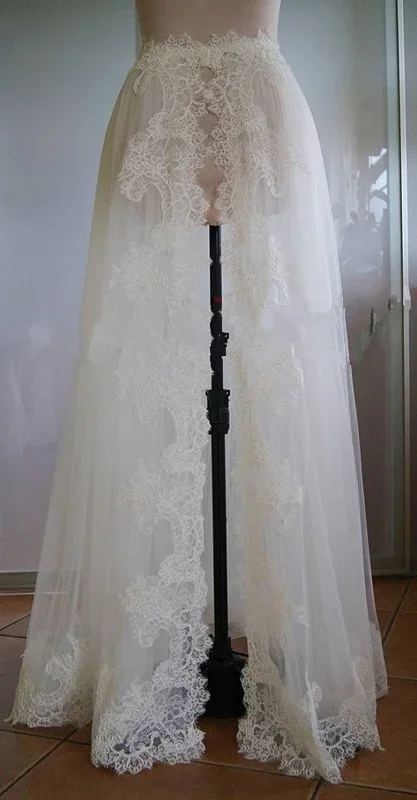 Detachable train, Detachable skirt, Weddng dress with detachable  lace Tulle Removable tulle skirt