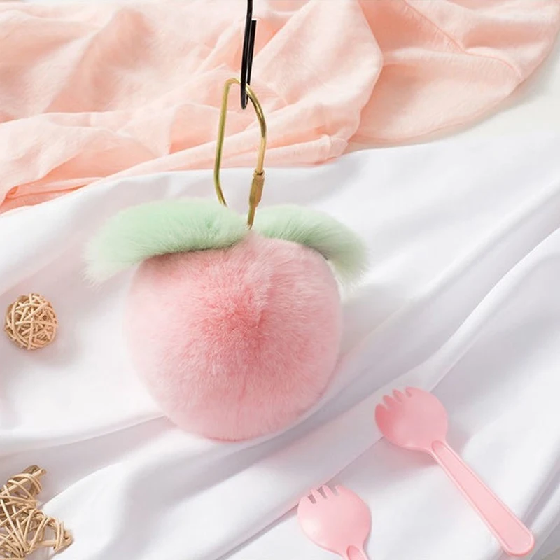 Porte-clés mignon en fourrure de pêche pour voiture, porte-clés en peluche moelleux, porte-clés de fruits, pendentif de sac, doux, Kawaii, haute qualité, HTML