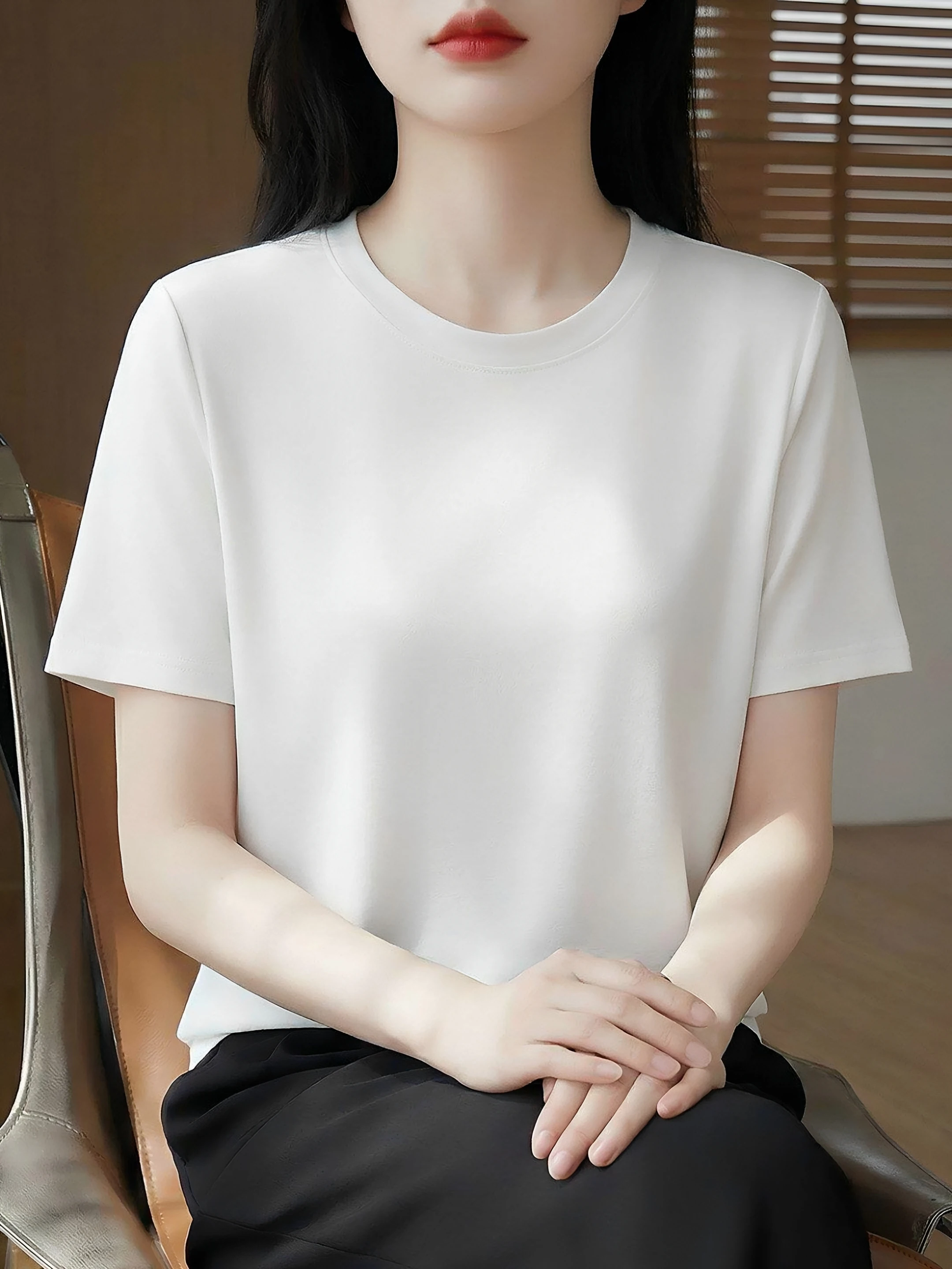 Casual round Neck Short Sleeve T-Shirt Women's Loose Fit Breathable Comfortable Fashionable Summer Top Shoulder Level Design