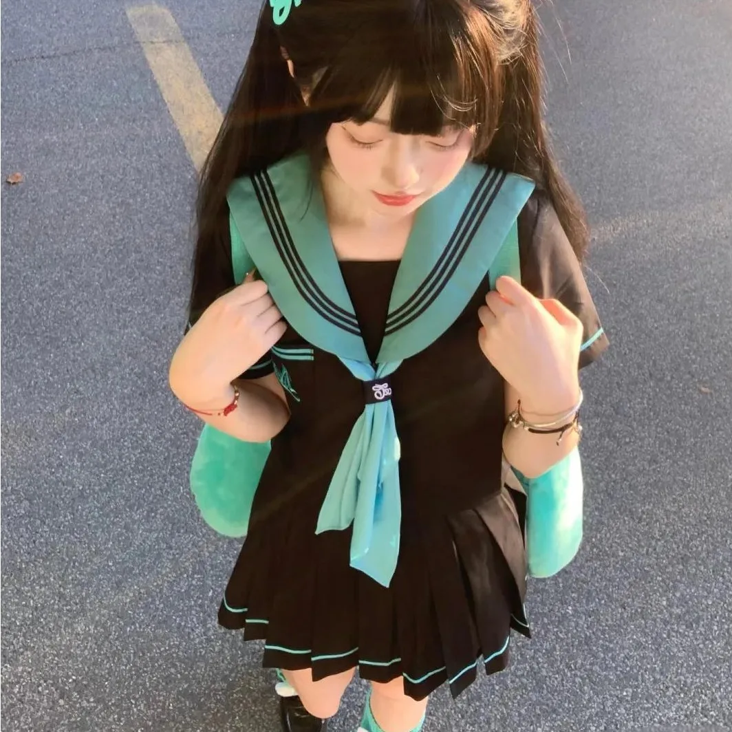 Cute School orm Skirt Set ort Pleated Tee-piece Student College Sle Summer Faion Women's Ensemble Polyester ort...